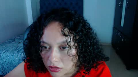 Snapshot of freud_x_louise1 chatting on 04-10-26, 02:28 Louise online show from 04-10-26, 02:28