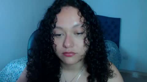Snapshot of freud_x_louise1 chatting on 04-24-26, 02:19 Louise online show from 04-24-26, 02:19