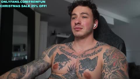 Snapshot of frewfun chatting on 11-25-25, 06:19 cameron online show from 11-25-25, 06:19