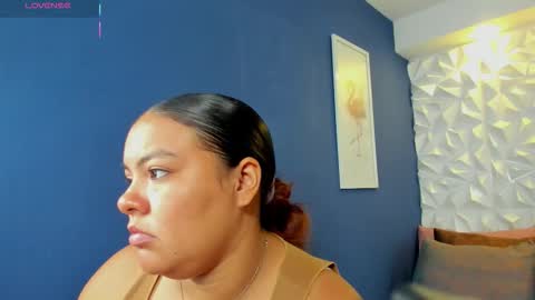 Freya online show from 11-07-25, 11:54