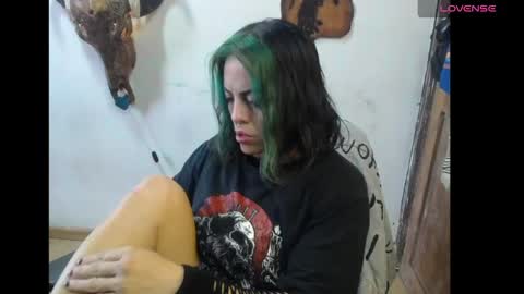 freyaa_sorceress online show from 12-19-24, 01:40