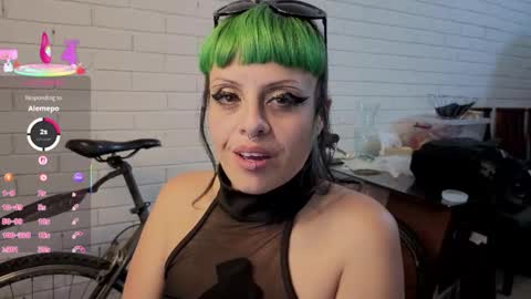 freyaa_sorceress online show from 11-14-25, 03:38