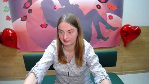 FreyaDak online show from 10-09-25, 05:44