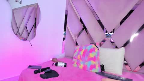 Freyaht online show from 01-28-25, 12:22