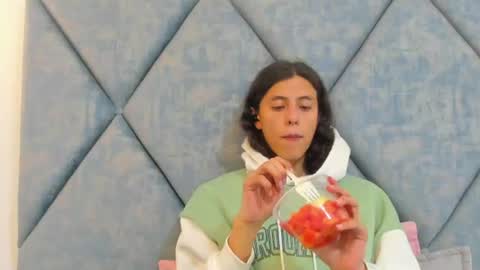 FreyaMoller  online show from 07-14-26, 06:46