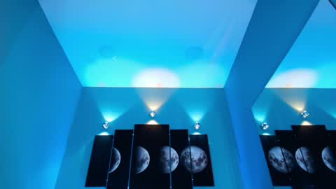 Pau. online show from 03-05-26, 10:06