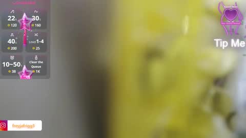 Snapshot of freyjagoddes34 chatting on 02-19-25, 06:00 goddesfreyja34 online show from 02-19-25, 06:00