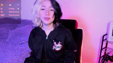 Snapshot of frida_lassi_ chatting on 10-02-25, 11:06 frida_lassi_ online show from 10-02-25, 11:06