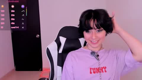 frida_lassi_ online show from 01-11-26, 10:04