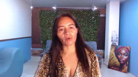 Snapshot of frida_naughtymilf chatting on 10-22-25, 05:24 Frida online show from 10-22-25, 05:24