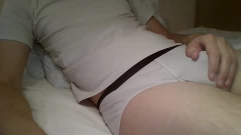 friendly_frank_18 online show from 11-09-25, 01:20