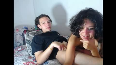 Snapshot of frikisa chatting on 05-18-26, 04:07 frikisa online show from 05-18-26, 04:07