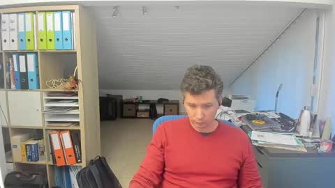 Francois online show from 10-24-25, 04:03