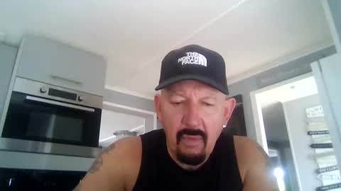 Snapshot of friskyneedsum chatting on 10-15-25, 12:49 bob online show from 10-15-25, 12:49