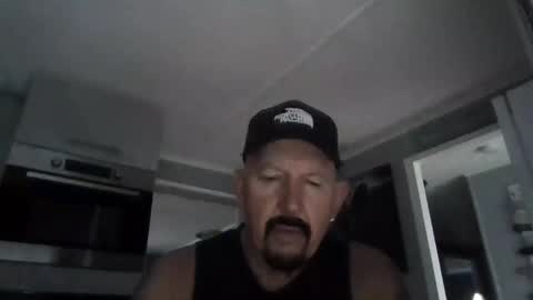 Snapshot of friskyneedsum chatting on 11-03-25, 04:08 bob online show from 11-03-25, 04:08