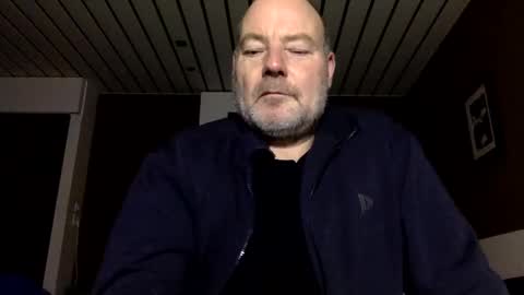 Snapshot of frits1965 chatting on 12-23-25, 12:41 dirtyminds1972 online show from 12-23-25, 12:41