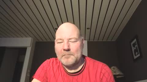 Snapshot of frits1965 chatting on 01-14-26, 04:01 dirtyminds1972 online show from 01-14-26, 04:01