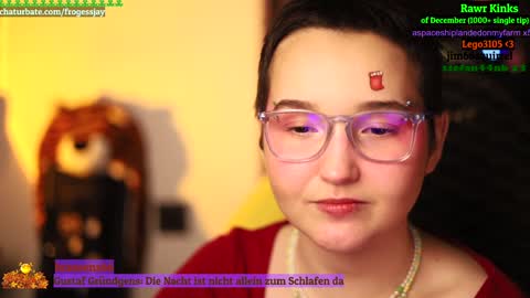   Jaywise Frogfoot  online show from 12-21-24, 01:15