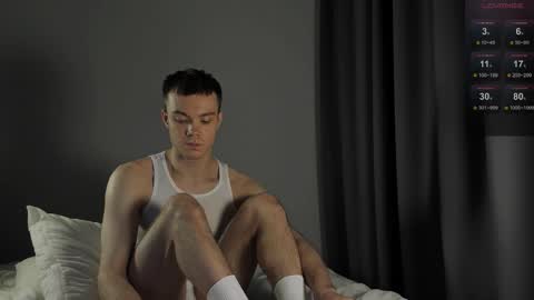 Snapshot of fromedcam chatting on 12-19-25, 08:49 ED online show from 12-19-25, 08:49