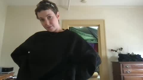 Venus online show from 02-27-25, 07:26