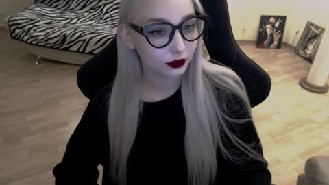 Lilith online show from 10-14-25, 04:30