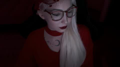 Snapshot of fromsun_forsoul chatting on 04-03-26, 08:40 Lilith online show from 04-03-26, 08:40
