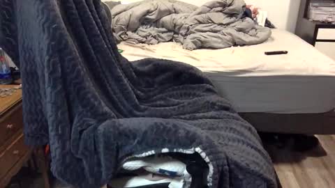 froski666 online show from 12-19-25, 02:51