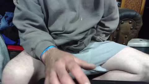 frostydhoman1221 online show from 05-08-26, 04:51