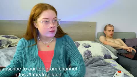 Snapshot of frupi_land chatting on 12-16-24, 08:31 OPEN PVTJulia and Wayne online show from 12-16-24, 08:31