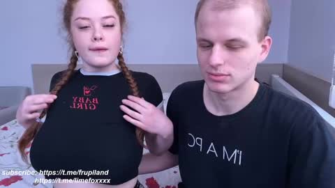 Snapshot of frupi_land chatting on 03-07-25, 09:07 OPEN PVTJulia and Wayne online show from 03-07-25, 09:07