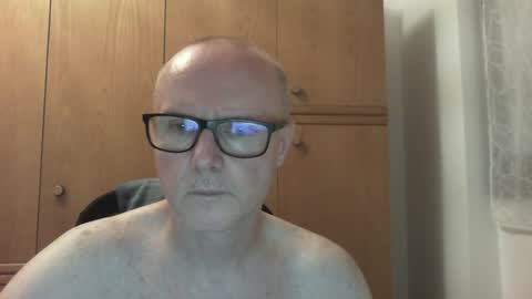 Frustino online show from 06-29-26, 04:18