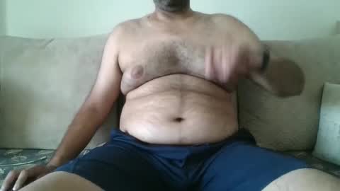 fruti loops  Bull online show from 03-24-26, 06:07