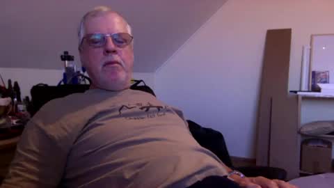 fscking online show from 06-15-26, 05:31