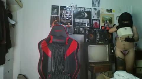 Demian online show from 05-18-26, 09:53