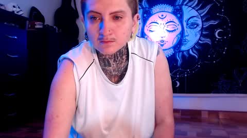          HEHIM  online show from 01-11-25, 09:46