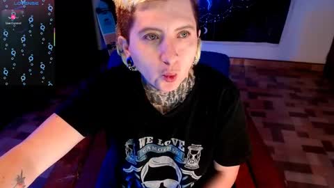          HEHIM  online show from 01-19-25, 11:43