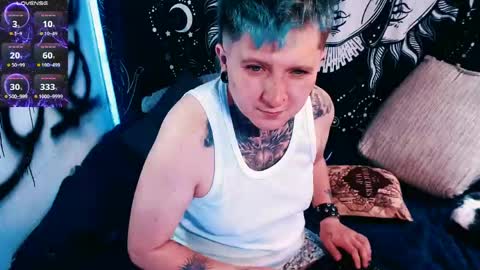          HEHIM  online show from 05-03-26, 03:40