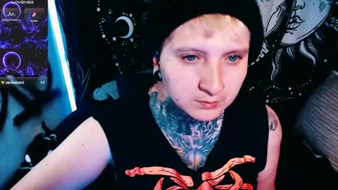          HEHIM  online show from 05-06-26, 11:43
