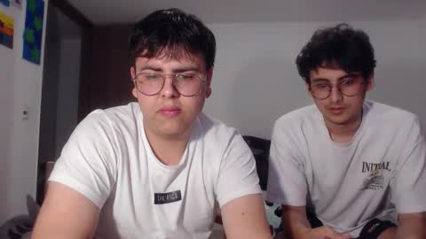 uwu online show from 11-18-25, 11:37