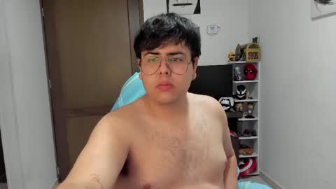 uwu online show from 03-26-26, 03:34