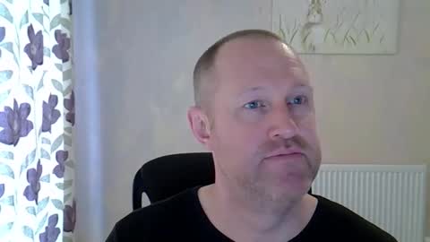 Snapshot of fuck_buddy_uk chatting on 04-08-26, 07:30 Fuck Buddy UK online show from 04-08-26, 07:30