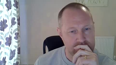 Snapshot of fuck_buddy_uk chatting on 04-22-26, 12:50 Fuck Buddy UK online show from 04-22-26, 12:50