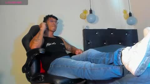 Ricardodominic 1   MODELO INDEPENDIENTE online show from 12-31-24, 06:24