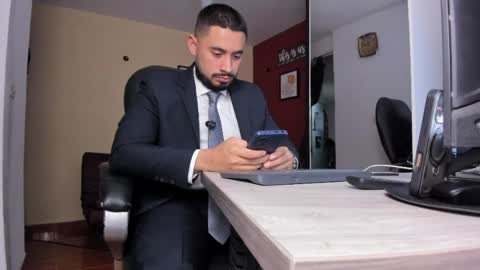 Snapshot of fuckerwate chatting on 04-06-26, 02:20 SERGIO THE SEX LAWYER online show from 04-06-26, 02:20