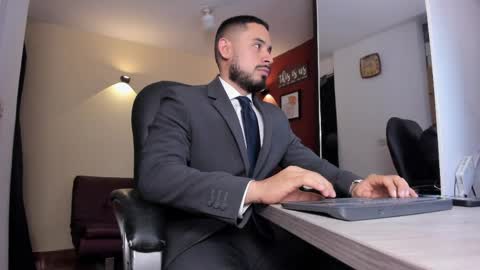Snapshot of fuckerwate chatting on 04-07-26, 03:07 SERGIO THE SEX LAWYER online show from 04-07-26, 03:07