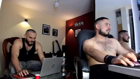Snapshot of fuckerwate chatting on 04-23-26, 03:19 SERGIO THE SEX LAWYER online show from 04-23-26, 03:19