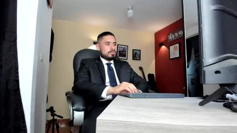Snapshot of fuckerwate chatting on 05-15-26, 04:41 SERGIO THE SEX LAWYER online show from 05-15-26, 04:41