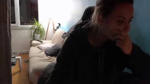 La online show from 10-20-25, 07:47