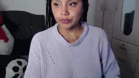 Mia and Gary  online show from 05-03-26, 04:02