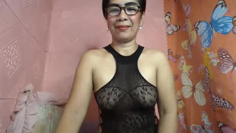 Snapshot of fuckinghairy49 chatting on 01-23-25, 06:49 mariposa online show from 01-23-25, 06:49